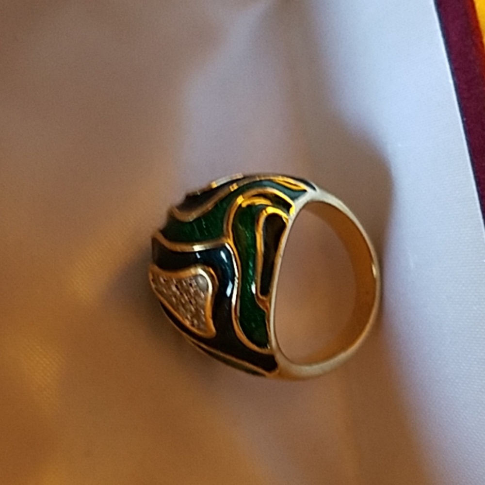 Ring
